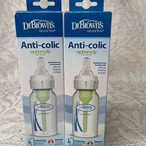 Dr. Brown's Natural Flow Anti-Colic Baby Bottle 4oz 2 pack new
